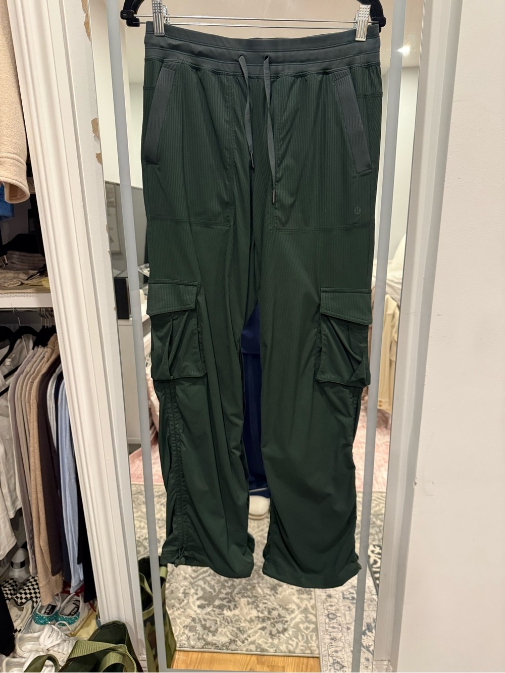 Lululemon Dance Studio Cargo Pants – Size S – Dark Green – Relaxed Fit